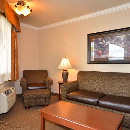 Best Western Inn Of Mcalester Εξωτερικό φωτογραφία