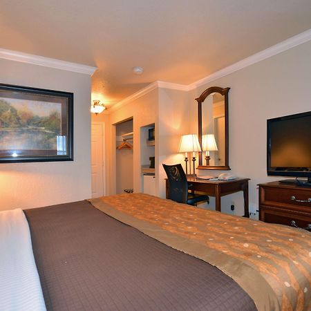 Best Western Inn Of Mcalester Εξωτερικό φωτογραφία