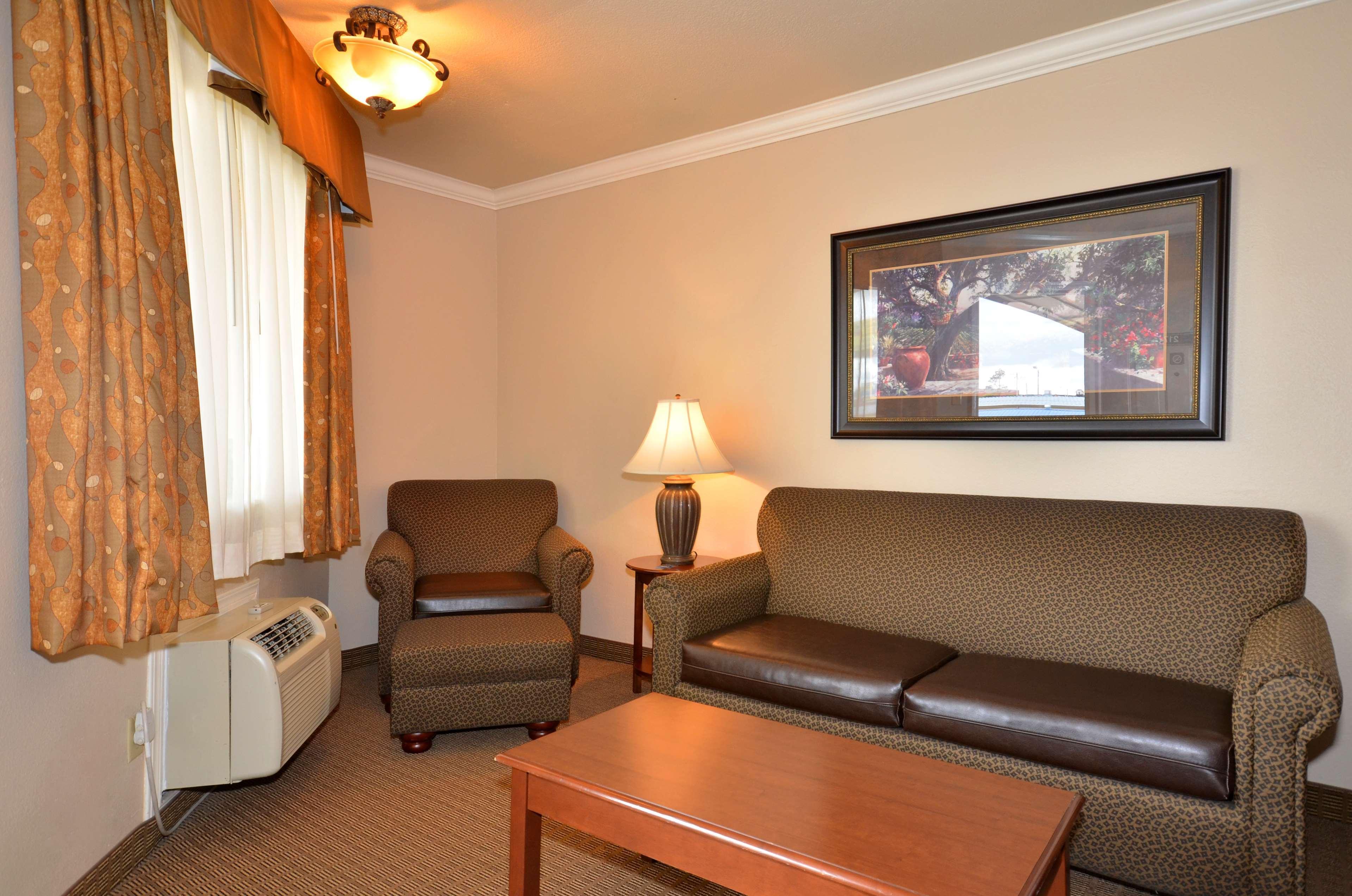 Best Western Inn Of Mcalester Εξωτερικό φωτογραφία